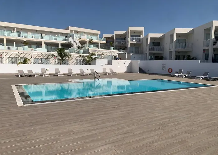 Marco\'S Senator Suite